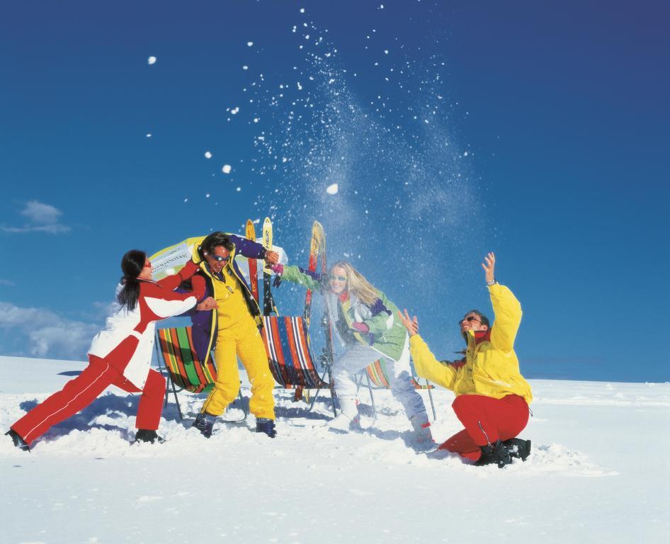 Wellnesshuettendorf Wiese Sankt Leonhard im Pitztal Buitenkant foto